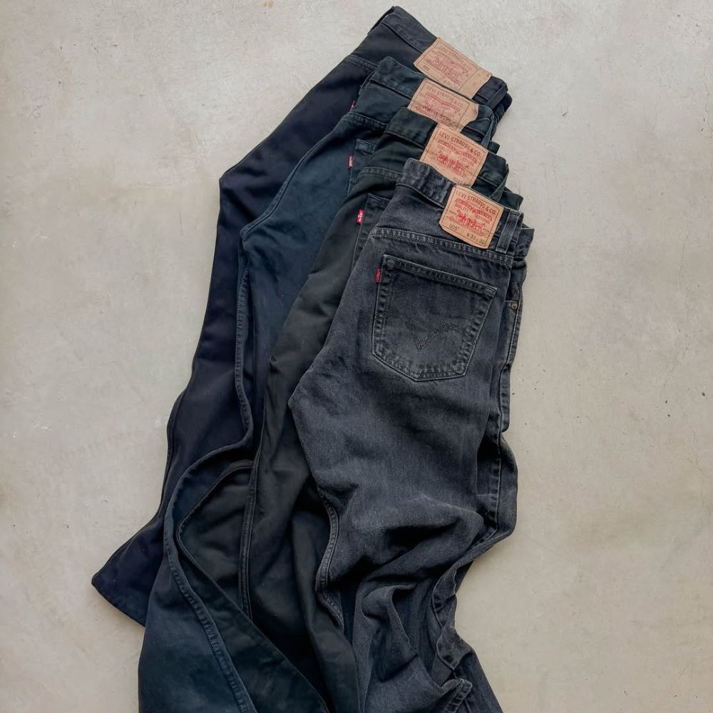Premium Levi’s Mystery Box - Vintage Box