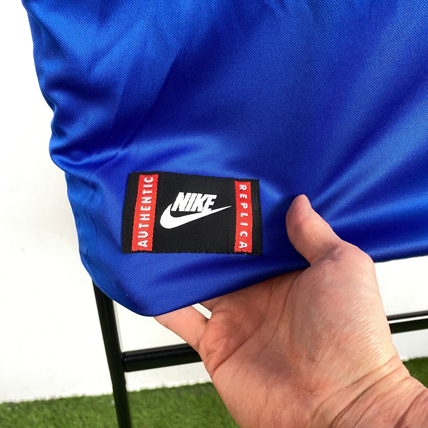 90s Nike Italy Zola Football Shirt T-Shirt Blue Small