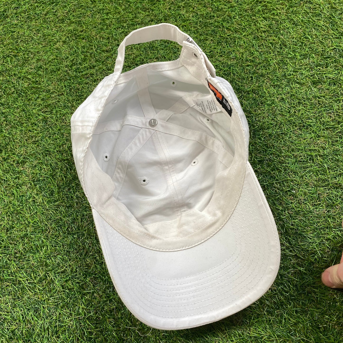 Vintage 90s Nike Metal Swoosh Hat White